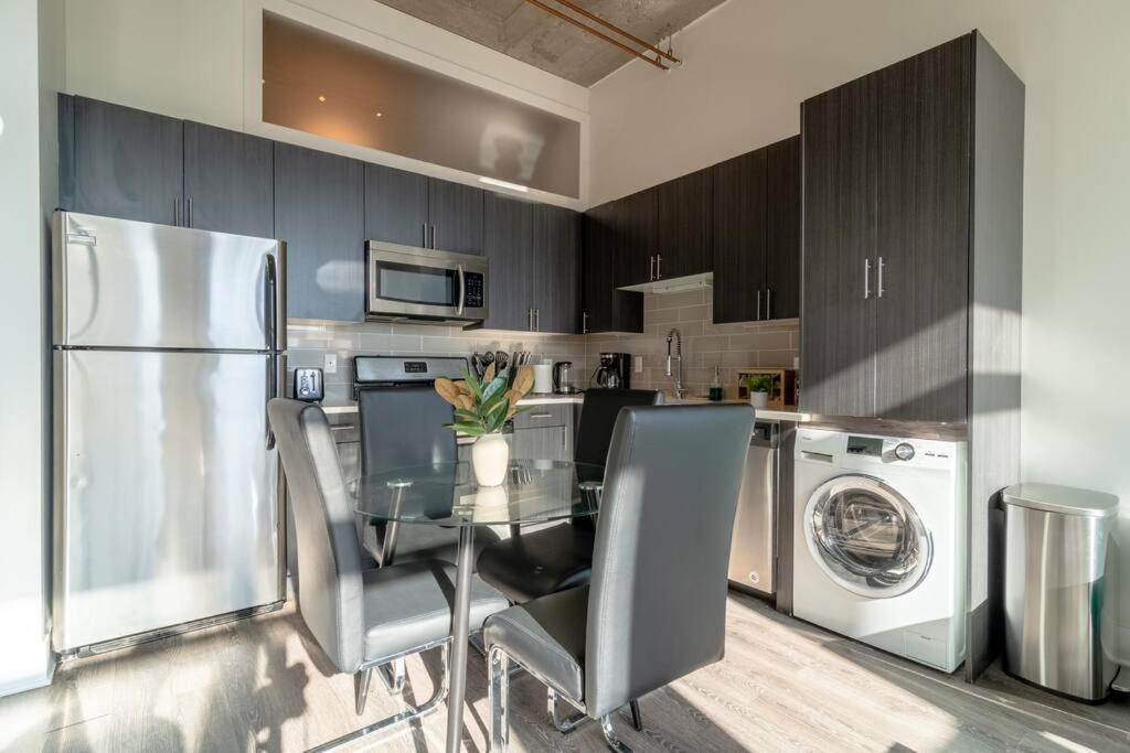 Spacious 2Br Vacation Rental With City View, Optional Parking And Gym Near Mccormick Place & Downtown Chicago Attractions 外观 照片