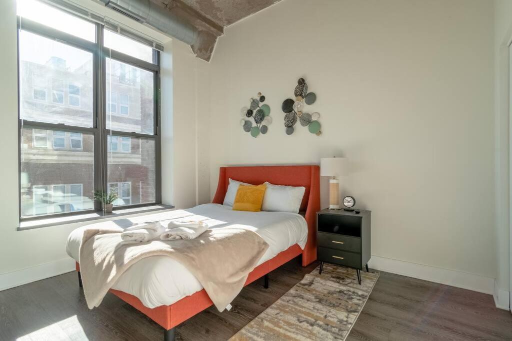 Spacious 2Br Vacation Rental With City View, Optional Parking And Gym Near Mccormick Place & Downtown Chicago Attractions 外观 照片