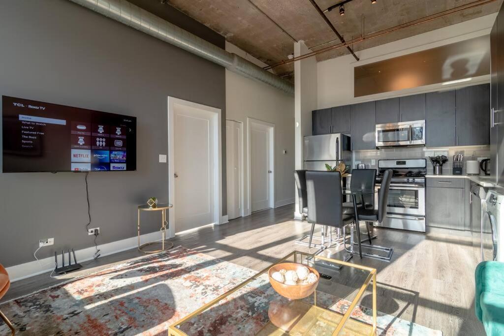 Spacious 2Br Vacation Rental With City View, Optional Parking And Gym Near Mccormick Place & Downtown Chicago Attractions 外观 照片