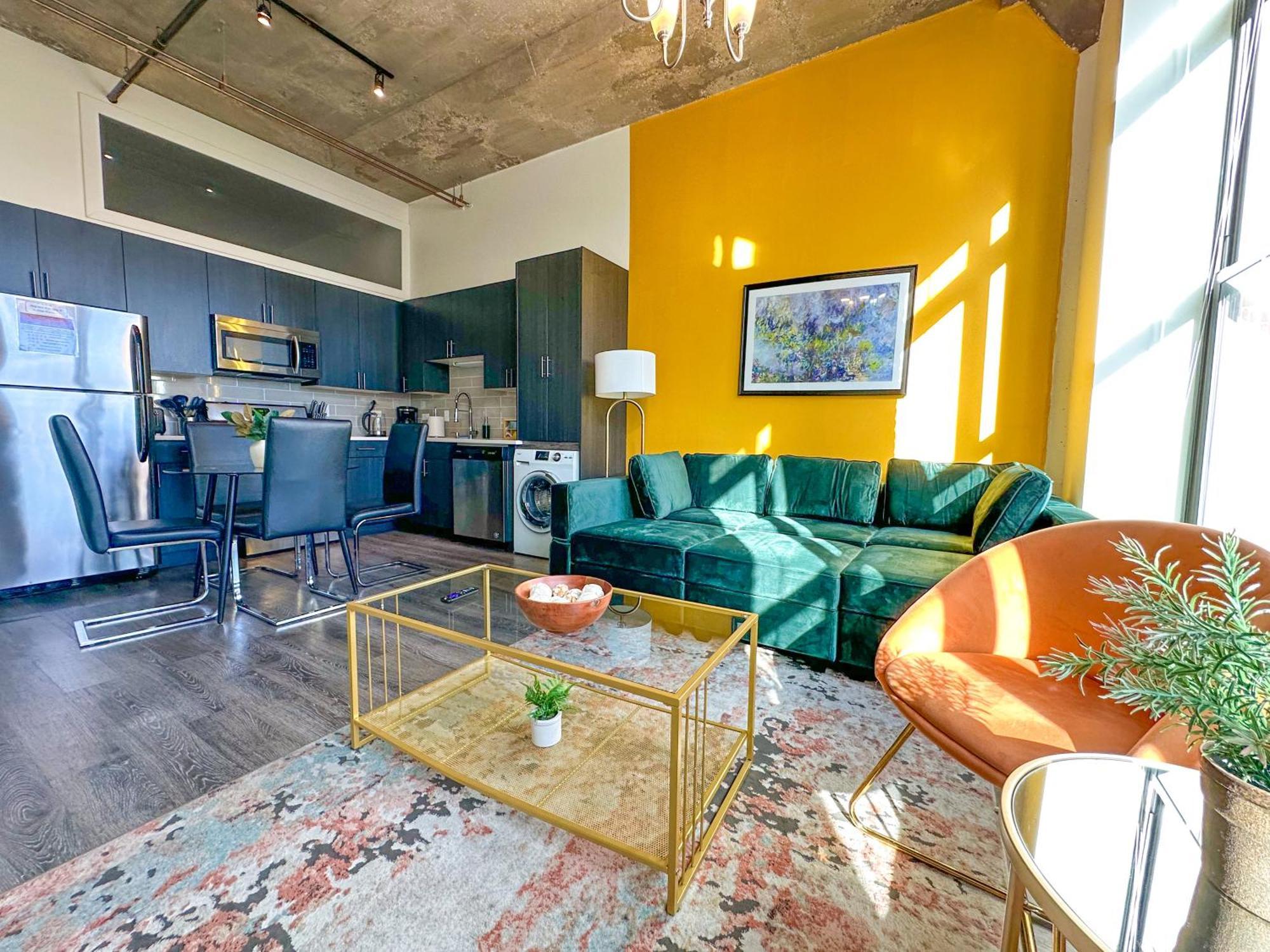 Spacious 2Br Vacation Rental With City View, Optional Parking And Gym Near Mccormick Place & Downtown Chicago Attractions 外观 照片